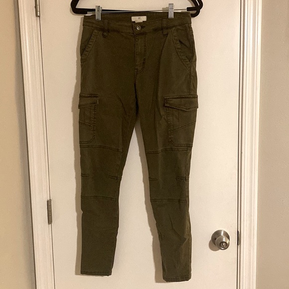 H&M Pants & Jumpsuits Hm Army Green Taperedskinny Fit Cargo Pants